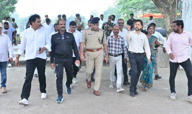 कलेक्टर, एसपी और आयुक्त ने प्रमुख घाटों का किए निरीक्षण