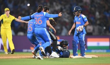 भारतीय महिला क्रिकेट टीम फाइनल में, ऑस्ट्रेलिया को हराकर रचा इतिहास