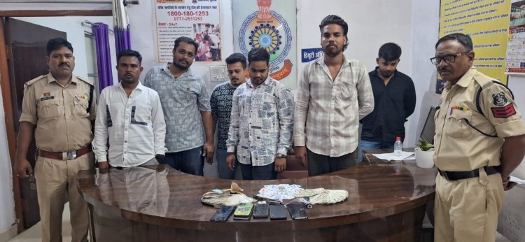 दुर्ग पुलिस की बड़ी कार्रवाई: दीपावली से पहले जुआंड़ियों पर शिकंजा, 54 आरोपी गिरफ्तार, 20 लाख से ज्यादा की बरामदगी