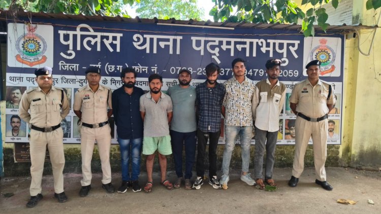 दुर्ग पुलिस की बड़ी कार्रवाई, 16 चाकूबाज गिरफ्तार