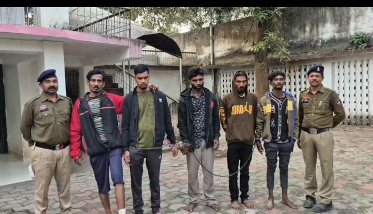 प्रतिबंधित टैबलेट और स्कूटी सहित 90 हजार का माल जब्त, 5 आरोपी गिरफ्तार