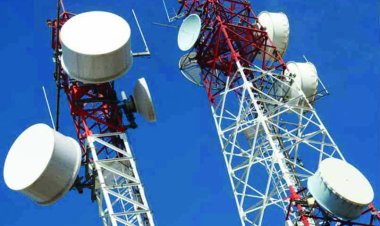 बिना नवीनीकरण संचालित मोबाइल टावरों पर निगम सख्त