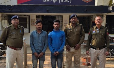 ज्वेलर्स दुकान में चोरी की कोशिश नाकाम, दो आरोपी रंगे हाथ गिरफ्तार