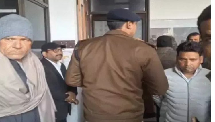 दिल दहला देने वाली घटना: किराए के मकान में संग्रह अमीन और परिवार के पांच सदस्यों के गोली लगे शव बरामद