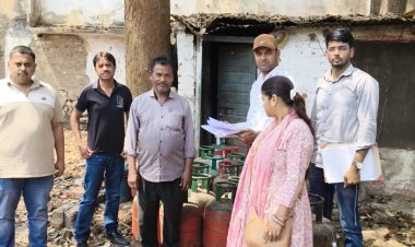 भिलाई के इस समोसा दुकान से 22 घरेलू सिलेंडर जब्त