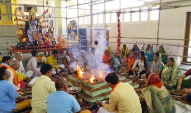 तीर्थराज देवी निकुंभला मंदिर, जय शक्ति आश्रम में में दुर्गा महायज्ञ का तीसरा दिन, हवन पूर्णाहुति में उमड़ा श्रद्धालुओं का सैलाब