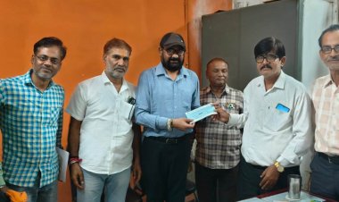 कुर्की टीम ने की 5.47 लाख की बकाया वसूली