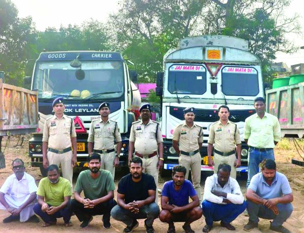 पेट्रोल-डीजल का अवैध कारोबार का पर्दाफाश, फैक्ट्री से 47,700 लीटर ईंधन जब्त