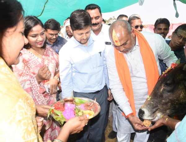 दुर्ग जिले में चार गौ-धाम योजना की शुरुआत, पशु संरक्षण और ग्रामीण रोजगार को मिलेगा बढ़ावा