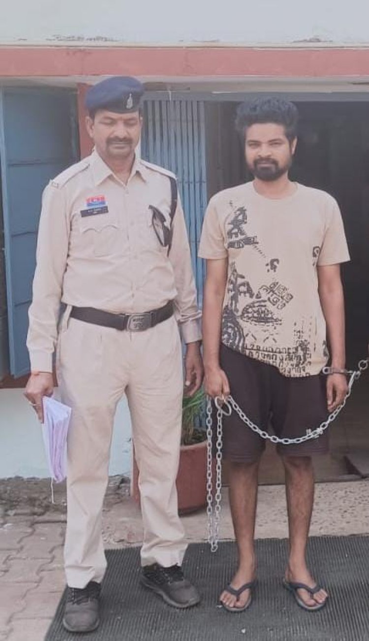 दुर्ग जिले में सट्टा पर पुलिस की कार्रवाई: आरोपी गिरफ्तार, नगद और मोबाइल सहित सामग्री जब्त