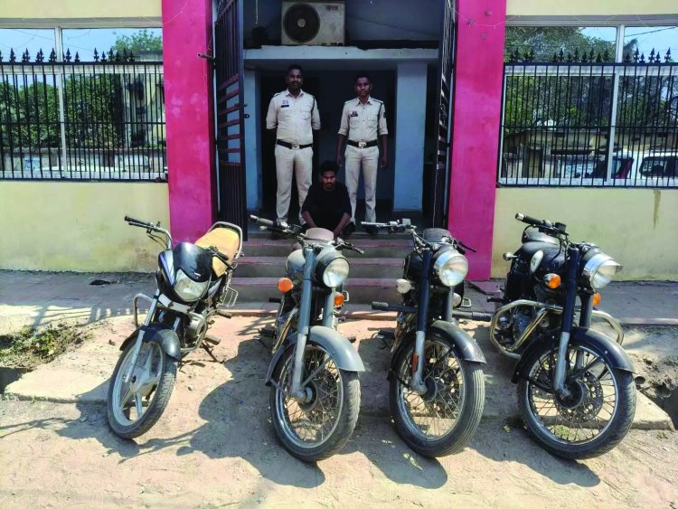 बुलेट चोरी गिरोह का पर्दाफाश: युवक सहित 5 नाबालिग पकड़े, 3 बाइक बरामद