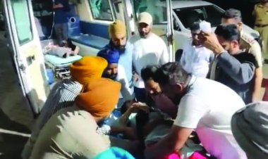 बैसाखी मेले से लौट रही श्रद्धालुओं की बस पलटी, 6 की मौत, 9 घायल