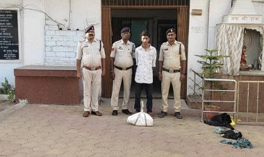 लाखों रुपए के गांजा समेत खुर्सीपार में युवक गिरफ्तार