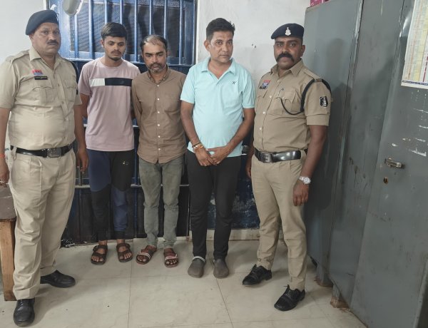 आईपीएल सट्टा रैकेट पर दुर्ग पुलिस की कार्रवाई, 3 आरोपी गिरफ्तार