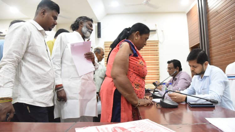 धमधा नाका अंडरब्रिज और सिंधिया नगर क्षेत्र में स्ट्रीट लाइट व सड़क सीमेंटीकरण की मांग