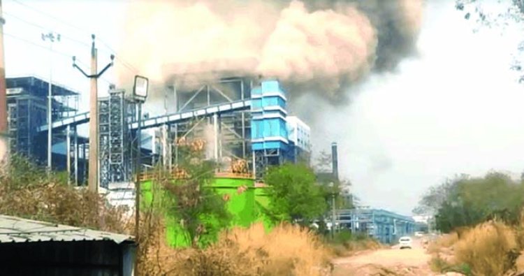 वेदांता पावर प्लांट में बॉयलर फटने से भीषण विस्फोट, कई मजदूरों की मौत की आशंका, 30 से अधिक झुलसे