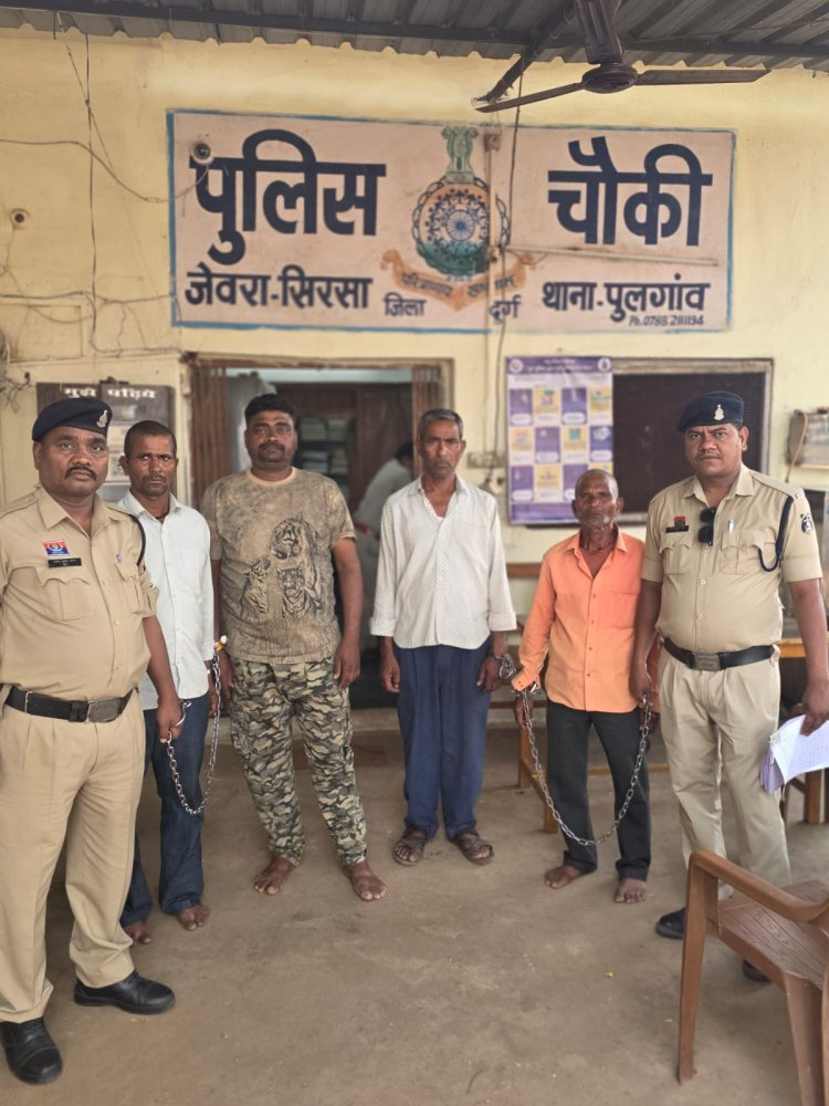 मवेशियों की अवैध परिवहन करते 4 आरोपी गिरफ्तार, पिकअप समेत 2.32 लाख की जब्ती