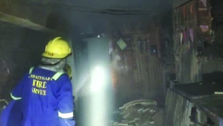 भिलाई में इस फर्नीचर दुकान में लगी आग, दमकल टीम ने समय पर पाया काबू, बड़ा हादसा टला