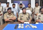 फेरीवाले बनकर दिनदहाड़े चोरी करने वाला अंतरराज्यीय गैंग पकड़ा, 60 लाख का सोना और 3.50 लाख  नकदी बरामद