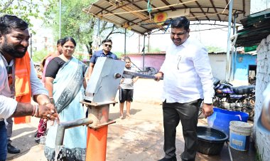 मंत्री गजेन्द्र यादव का वार्ड 48 में दौरा, नागरिकों से संवाद कर सड़क, पेयजल एवं मूलभूत सुविधाओं का विस्तार करने दिए निर्देश