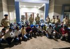 मंकी रिजॉर्ट के पीछे चल रहा था जुआ फड़, पुलगांव पुलिस ने 15 जुआरियों को दबोचा, ₹4.34 लाख की संपत्ति जब्त