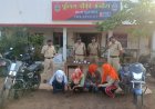 मोबाइल झपटमार गिरोह का भंडाफोड़, 3 नाबालिग सहित 8 गिरफ्तार