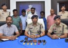 नकली सोने के बिस्किट बेचकर ठगी, 5 आरोपी गिरफ्तार, 1.24 किलो नकली धातु और कार जब्त