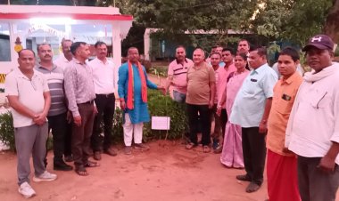 कसौली पुलिस कैंप में चला "एक पेड़ मां के नाम" अभियान, जनप्रतिनिधियों व ग्रामीणों ने किया पौधारोपण
