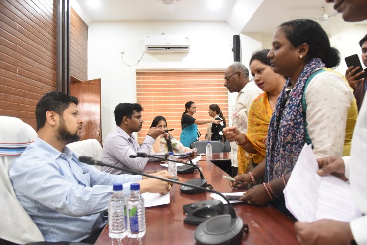 जनदर्शन में गूंजे अवैध कारोबार और अतिक्रमण के मुद्दे