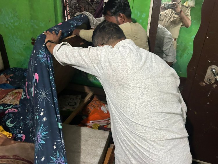 भिलाई में पुलिस का तड़के सघन अभियान, 22 संदिग्धों का सत्यापन और 4 बिना नंबर वाहन जब्त