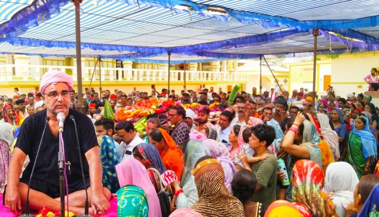 निकुम में उमड़ा श्रद्धा का सैलाब, संत श्री माताजी को नम आंखों से दी गई अंतिम विदाई