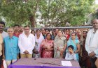 60 साल से बसे परिवारों को उजाड़ने की तैयारी, कुटेला भाटा में प्रशासन के खिलाफ प्रदर्शन