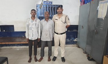 PM आवास योजना से बिजली सामान चोरी, 2 आरोपी घंटों में गिरफ्तार