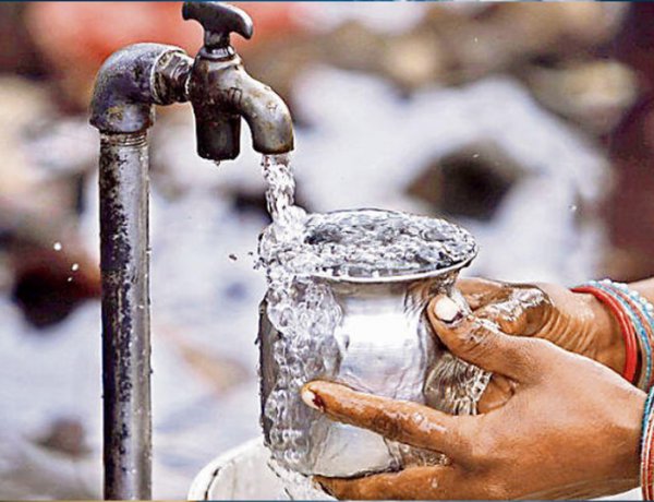 शिवनाथ नदी में जलकुंभी और कचरे से जलापूर्ति संकट, भिलाई में कल प्रभावित रह सकता है पानी सप्लाई