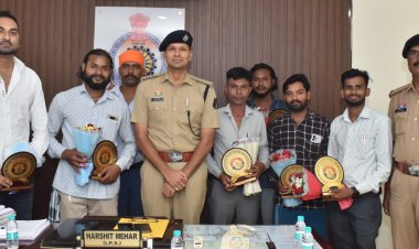 100 CCTV कैमरों ने खोला अंधी हत्या का राज, दुर्ग पुलिस ने नागरिकों को किया सम्मानित