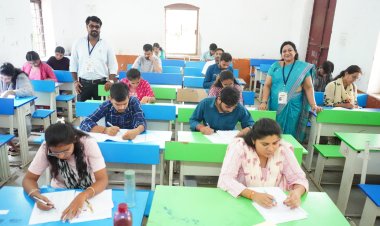 प्रतिभा खोज परीक्षा में शामिल हुए समाज के छात्र-छात्राएं, विधायक ललित चंद्राकर बोले: प्रतियोगी परीक्षाएं युवाओं के उज्ज्वल भविष्य की कुंजी