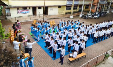 रामनगर हाई स्कूल में चित्रकला और निबंध प्रतियोगिता से दिया स्वच्छता का संदेश