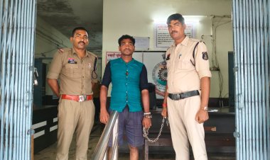 बैटरी केमिकल से महिला पर हमला, आरोपी गिरफ्तार