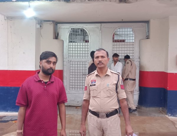 हत्या के प्रयास में सात महीने से फरार आरोपी गिरफ्तार, स्मृतिनगर पुलिस ने भेजा जेल