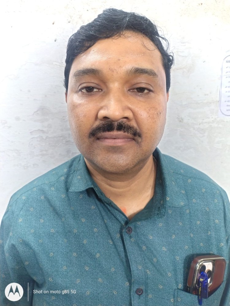 हेमचंद यादव विश्वविद्यालय दुर्ग के कुलसचिव भूपेन्द्र कुमार गिरफ्तार, महिला कर्मचारी के वेतन से 1.49 लाख रुपए गबन का आरोप