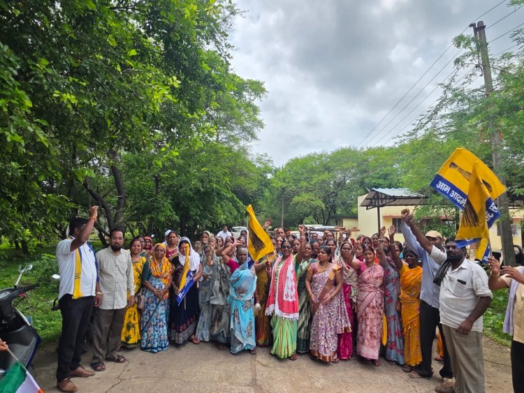 बढ़े बिजली बिलों पर फूटा गुस्सा, रिसाली में स्मार्ट मीटर हटाने की मांग को लेकर प्रदर्शन