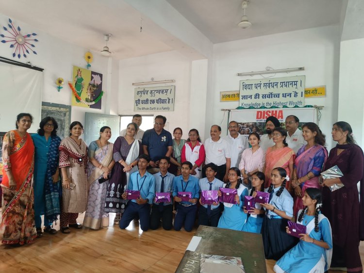 ज्ञान की कसौटी पर परखी विद्यार्थियों की प्रतिभा, अंतरविद्यालयीन क्विज में दिखा उत्साह