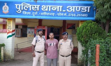 धारदार हथियार लेकर घूम रहा था युवक, पुलिस को देख नहर नाली में फेंका चाकू