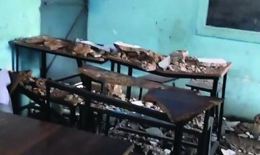 चलती कक्षा में अचानक गिरा छत का प्लास्टर, 9वीं के दो छात्र घायल