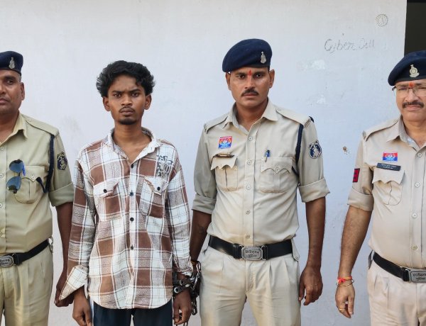 युवक की गला रेतकर हत्या का खुलासा, 18 वर्षीय आरोपी गिरफ्तार