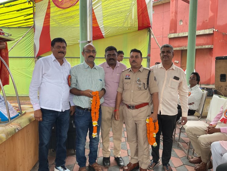 प्रतिभावान विद्यार्थियों व वरिष्ठजनों का सम्मान, युवाओं को शिक्षा और समाजसेवा से जुड़ने का आह्वान