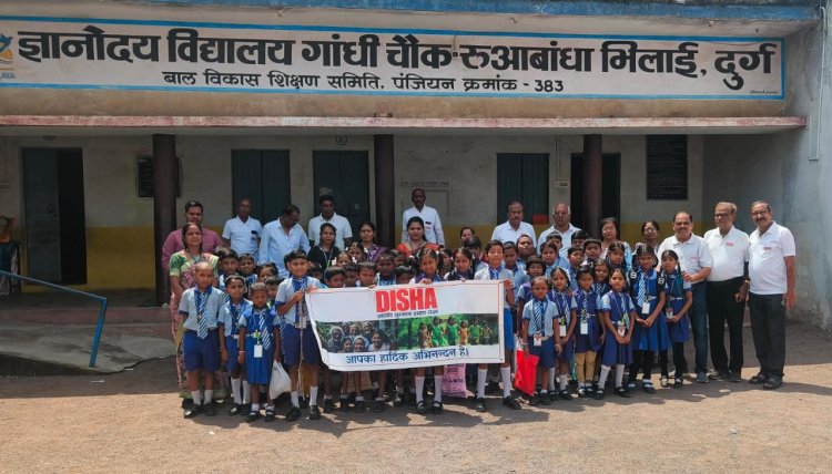 शिक्षक दिवस पर दिशा ने ज्ञानोदय विद्यालय के शिक्षकों का किया सम्मान