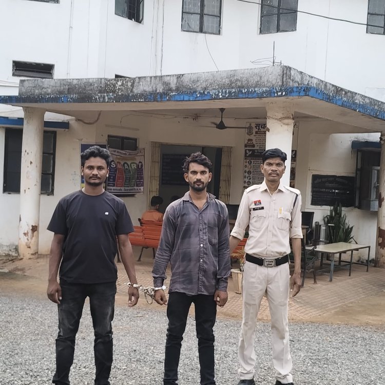 बजरंग दल और पुलिसकर्मी बनकर लूट और अपहरण करने वाले दो फरार आरोपी गिरफ्तार