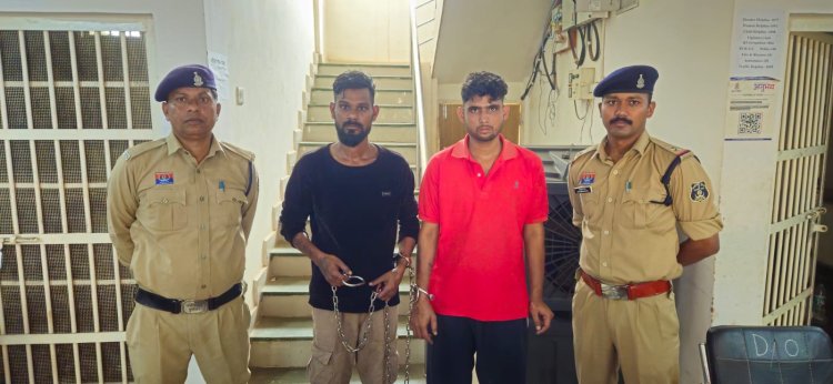 पुरानी रंजिश में युवक के पेट पर धारदार हथियार से वार, दो आरोपी गिरफ्तार